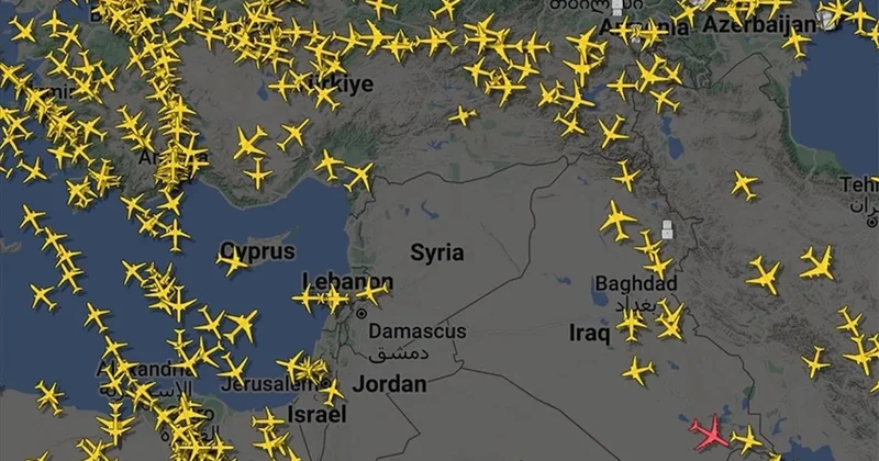 İran, hava sahası kısmen uçuşlara açıldı Sözcü Gazetesi