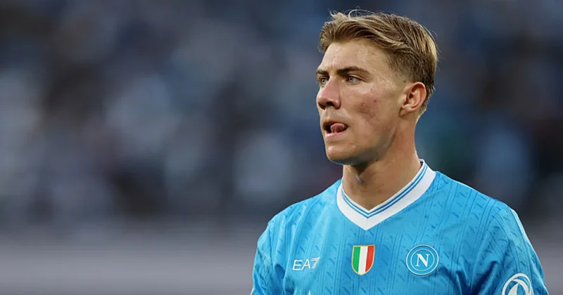 Napoli, Lazio’ya yenildi! Inter şampi…