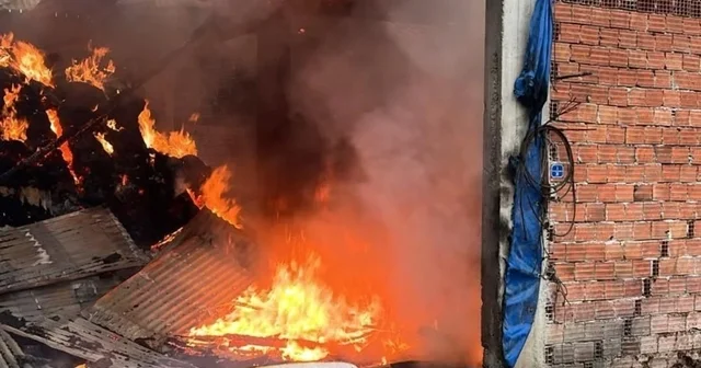 Alev alev yanan samanlık kullanılamaz hale geldi Kastamonu Haberleri