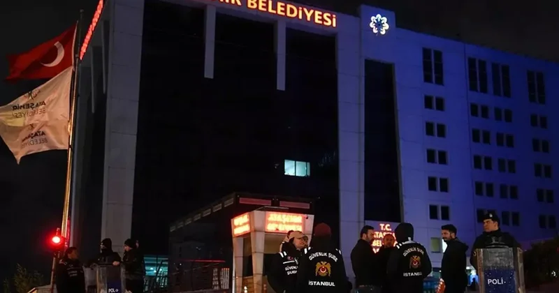 Ataşehir Belediyesi ne gece yarısı operasyon: Onursal Adıgüzel de aralarında! İşte gözaltı listesi
