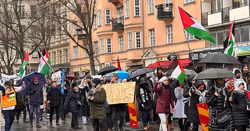 İsveç te İsrail in saldırılarına protesto