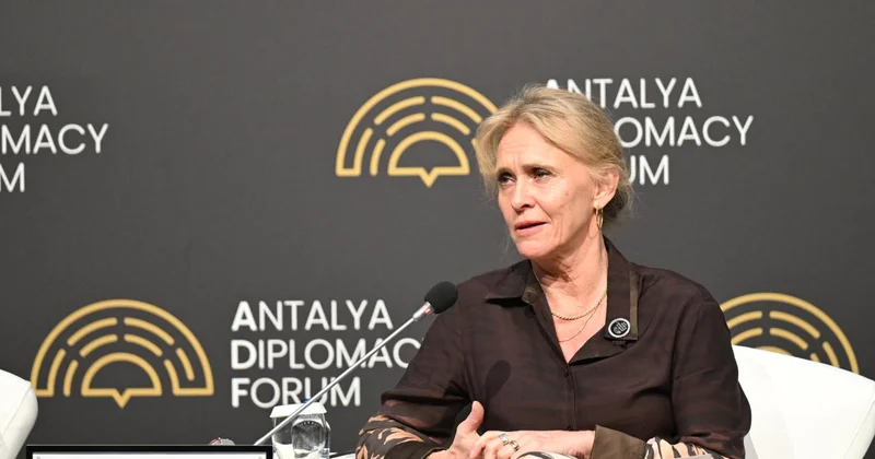 İzlanda Dışişleri Bakanı: Ankara daki NATO Zirvesi emin ellerde olacak