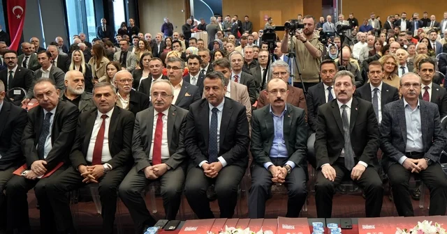 Samsun, Türkiye nin en yaşanılabilir şehirlerinden biri olacak Samsun Çarşamba Havalimanı nın ihalesi 5 Mayıs ta Havza Merzifon Hızlı Tren Hattı nın ihalesi 28 Nisan da Samsun Haberleri