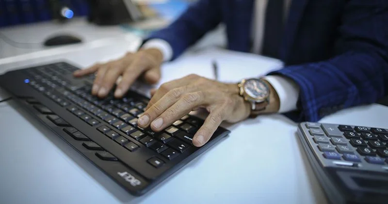 Borçlanma memurun sigorta başlangıcını öne çeker mi?