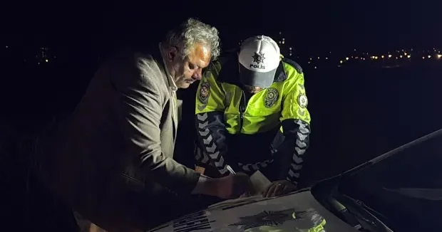 Kayseri haberleri Kayseri de dur ihtarına uymayan sürücüye 515 bin TL ceza! İsteği pes dedirtti 18 Nisan 2026