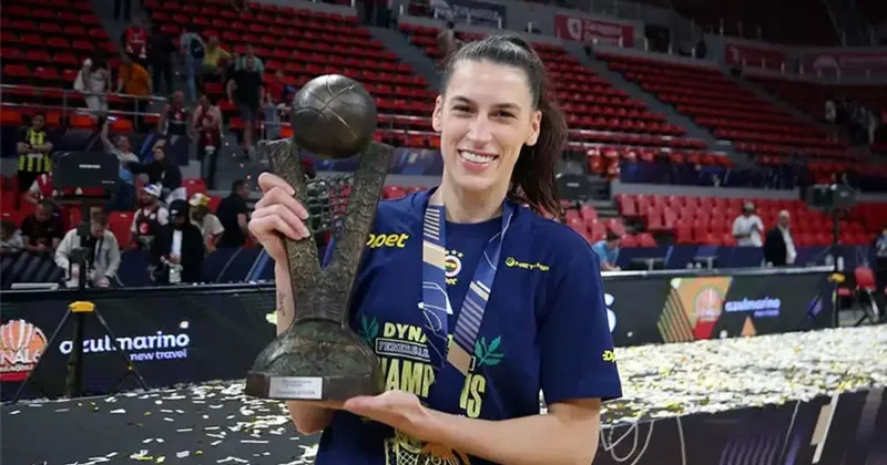 Fenerbahçe Opet te Sevgi Uzun ile yollar ayrıldı Fanatik Gazetesi Basketbol Haberleri Spor