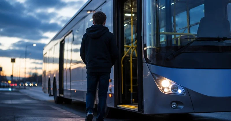 14 yaşındaki çocuk 6 ay içinde üçüncü kez otobüs çaldı: Bu kez 300 kilometre yol yapmış Sözcü Gazetesi