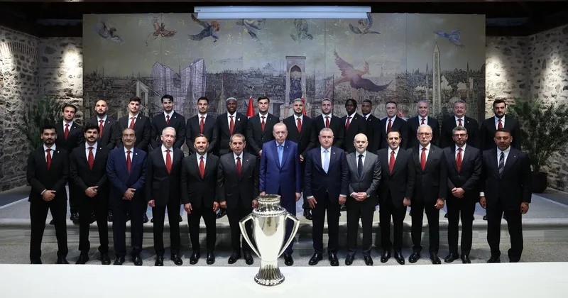 Başkan Erdoğan, Galatasaray Futbol Takımı nı kabul etti