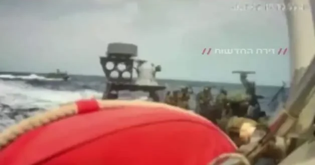 İşgalci İsrail Sumud Filosuna yine saldırdı!O anlar ilk kez görüntülendi