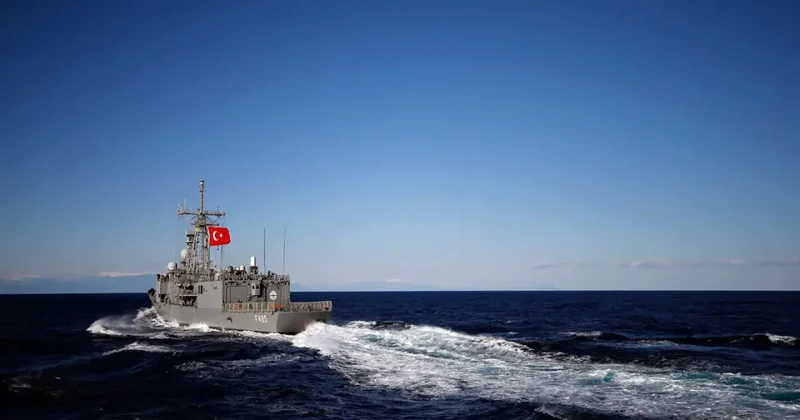 Ege de tahrikin dozu artıyor: Yunan bakan Türkiye’nin Mavi Vatan ını hedef aldı