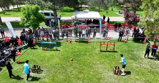 Başkan Çolakbayrakdar: Sporla, bilimle ve sanatla güçlü bir gençlik hedefliyoruz Kayseri Haberleri