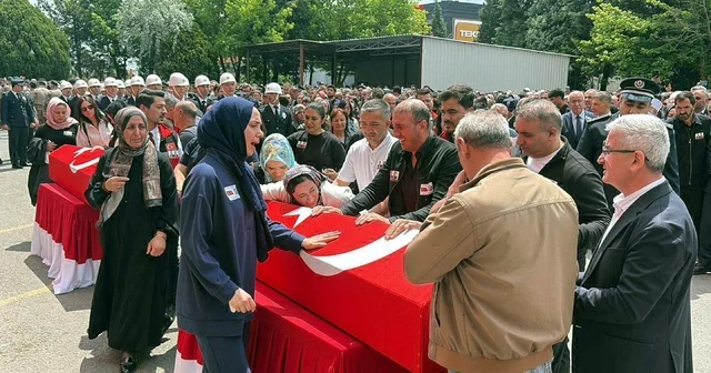 Tekirdağ da şehit 2 polis memuru için tören Tekirdağ Haberleri