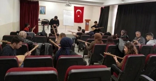 Tercan Halk Eğitim Merkezinde kurslar ilgi görüyor Erzincan Haberleri
