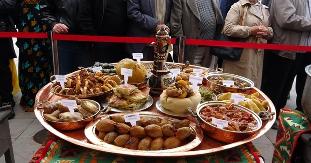 Türk dünyasının kadim lezzetleri Erzurum da buluştu Erzurum Haberleri