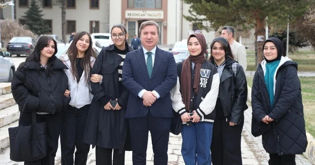 Vali Aydoğdu dan gençlere umut dolu mesaj Erzincan Haberleri