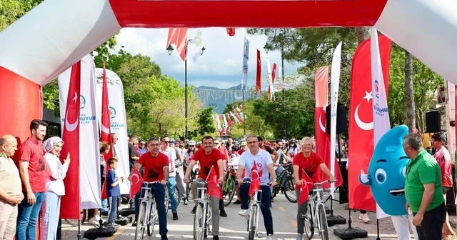19 Mayıs ruhuyla umuda pedal çevirdiler Denizli Haberleri