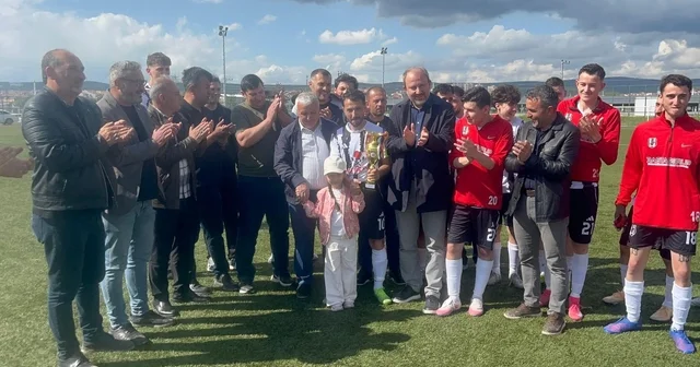 Tavşanlı da ligin bitimine 2 hafta kala şampiyon Göbelspor oldu Kütahya Haberleri