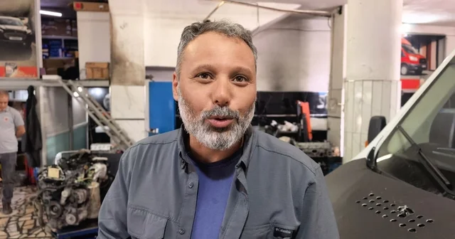 Kamyonetin motorunda giden tamirci konuştu: Müşteriyi 40 bin liradan kurtardık Bursa Haberleri