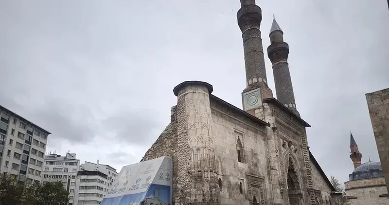 Sivas taki Çifte Minareli Medrese de kapsamlı restorasyon başlıyor