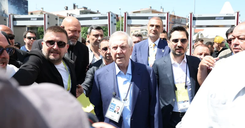 Aziz Yıldırım dan büyük ters köşe! Herkes Aykut Kocaman ı bekliyordu, İsmail Kartal açıklandı Sözcü Gazetesi