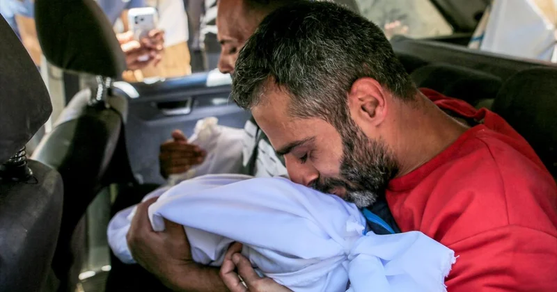 BM: Filistin de İsrail güçlerinin çocuklara yönelik 9 bin 465 ağır ihlalde bulunduğu tespit edildi