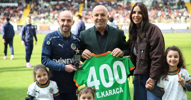 Alanyaspor dan Efecan Karaca ya duygusal veda!