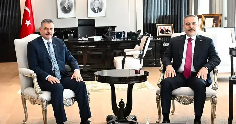 Bakanlar Çiftçi ile Fidan bir araya geldi