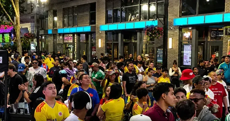 San Jose sokaklarında Kolombiya rüzgarı