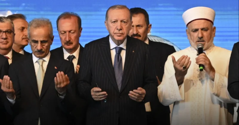 Devlet törenini AK ettiler, Amirim i YOK ettiler Sözcü Gazetesi