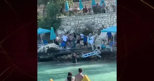 Silifke de denizde sopalı kavga! Bakan Gürlek ten açıklama geldi