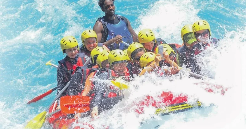 Köprülü Kanyon coştu, rafting keyfi başladı