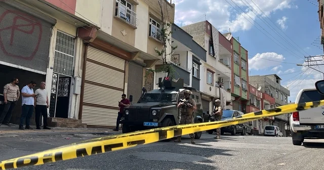 Yakalanacağını anlayınca kaçmaya çalışan şüpheliyi Özel Harekat ekipleri yakaladı Gaziantep Haberleri Habertürk Yerel Haberler
