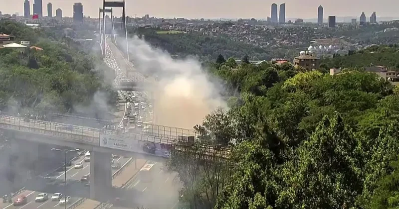 Beykoz’da kamyonet alev alev yandı
