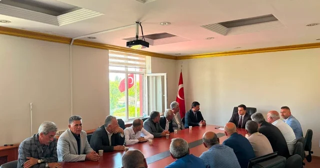 Digor da köylerin sorunları masaya yatırıldı: Kaymakam Zengin muhtarlarla bir araya geldi Kars Haberleri Habertürk Yerel Haberler