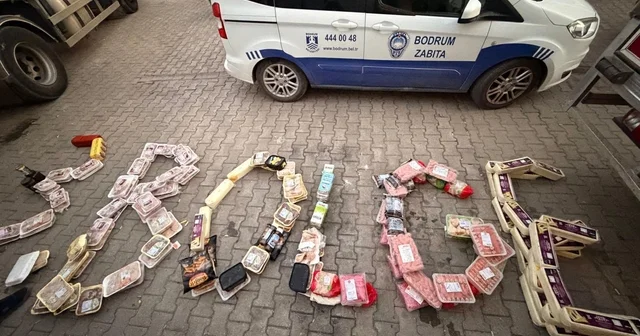 Bu gıdaları vatandaşa yedireceklerdi Bodrum da 1,2 ton tarihi geçmiş ürüne el konuldu Muğla Haberleri Habertürk Yerel Haberler