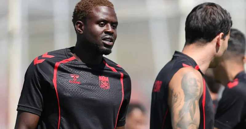Benjamin Kimpioka, Sivasspor dan ayrıldı!