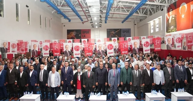 MHP de ilçe kongreleri devam ediyor; Pasinler de Erkan Yağar güven tazeledi Erzurum Haberleri Habertürk Yerel Haberler
