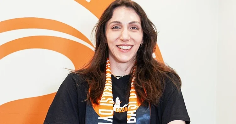 Aslı Kalaç: En büyük hedefim Şampiyonlar Ligi kupası kazanmak!