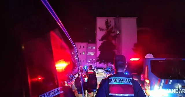 Sahte alışveriş sitesi kurup vatandaşları dolandıran şebekeye operasyon...7 kişi tutuklandı Bursa Haberleri Habertürk Yerel Haberler