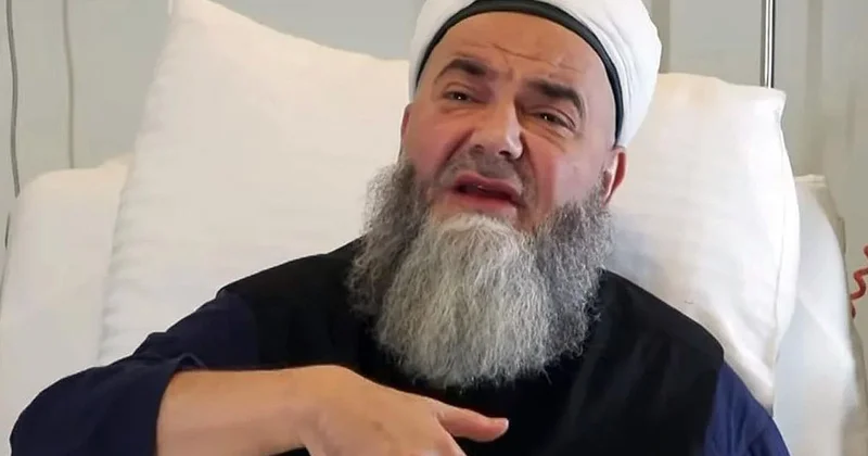 Cübbeli Ahmet Hoca, apar topar ameliyata alındı