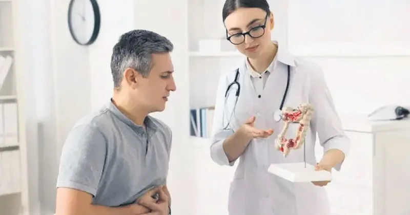 Göğüs ağrısının nedeni reflü olabilir