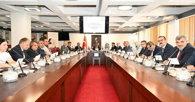 Başkan Özakalın, Sanayi ve Teknoloji İş Birliği Kurulu (SANTEK) toplantısına katıldı Erzurum Haberleri Habertürk Yerel Haberler