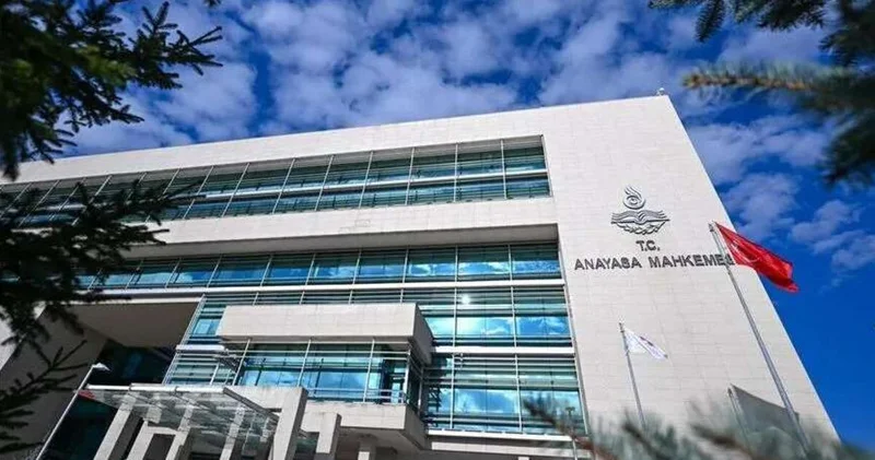 Son dakika haberleri: AYM den sarı, kırmızı ve yeşil bileklik kararı: İfade özgürlüğü ihlal edildi Son dakika haberleri