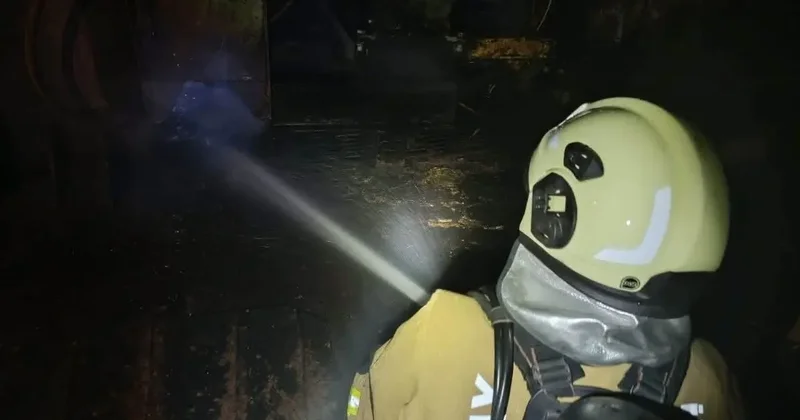Antakya’da yağ fabrikasında yangın çıktı