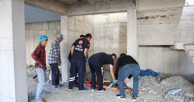 Nevşehir de kontrol için gittiği inşaatın asansör boşluğuna düşen mühendis ağır yaralandı Nevşehir Haberleri Habertürk Yerel Haberler