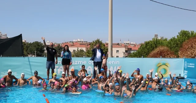 AK Parti İzmir Milletvekili Kasapoğlu: 7 den 77 ye herkesi sporla buluşturmaya kararlıyız İzmir Haberleri Habertürk Yerel Haberler