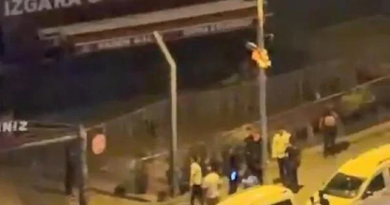 Sokak ortasında meydan dayağı: Yerde yatan genci dakikalarca dövdüler Sözcü Gazetesi