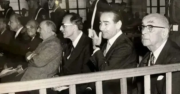 Demokrasi tarihinin kara lekesi 27 Mayıs darbesi...