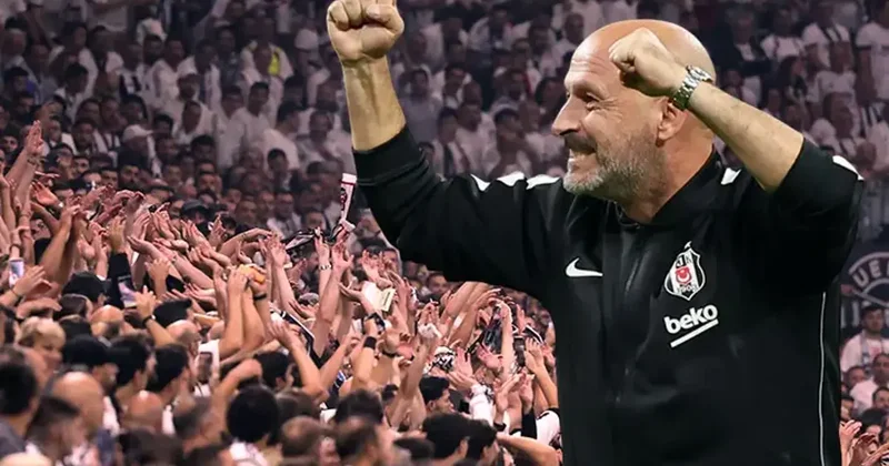 Beşiktaş tribünlerinde Italiano korosu... Keşke 42 bin kişiyi tek tek kucaklayabilsem! Fanatik Gazetesi Beşiktaş (BJK) Haberleri Spor