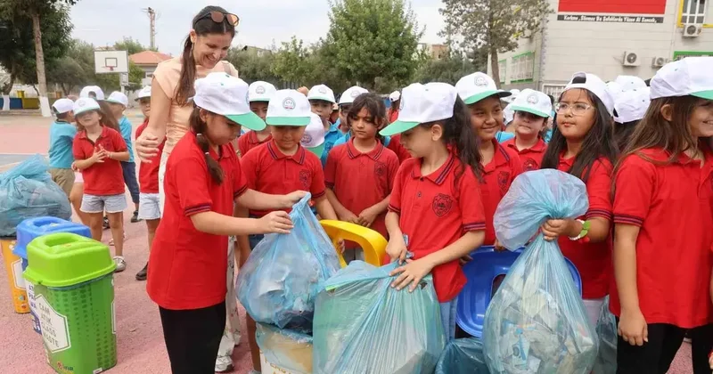 Adana’da minik öğrencilerden sıfır atık farkındalığı